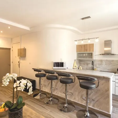 Stylish White And Red